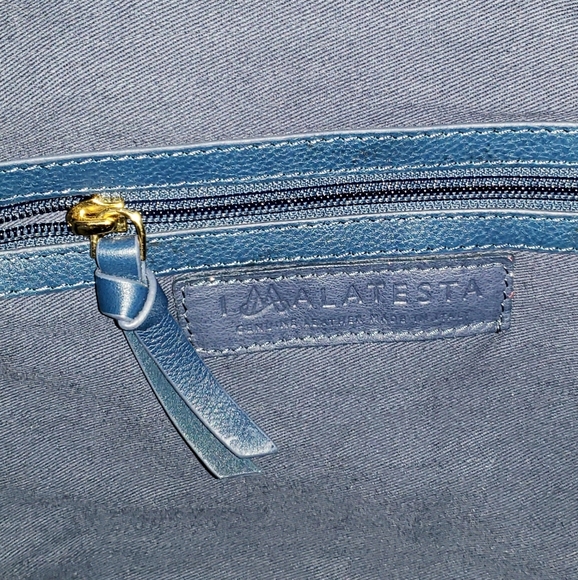 I Maletesa: Made in Italy, Genuine Leather Tote, Navy 👜 - Picture 6 of 11